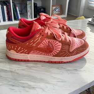 Nike Solstice Dunks - UGC